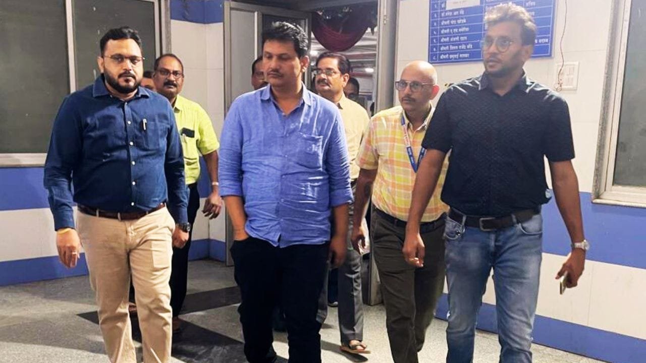 Aroghyamantri Hospital Surprisen Visit